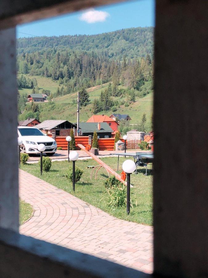 Karpatskyi Maetok Hotel Slavske Eksteriør billede