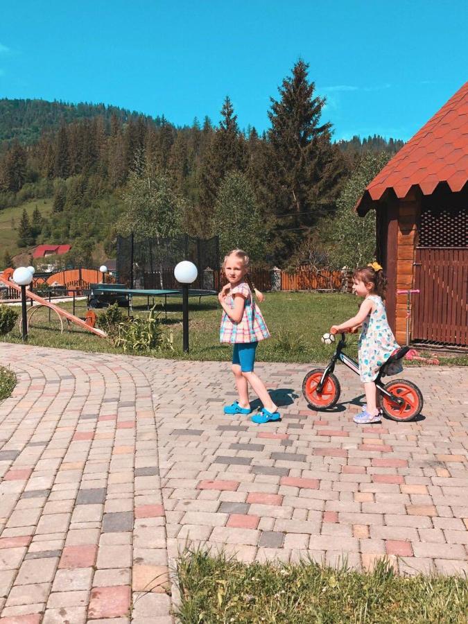 Karpatskyi Maetok Hotel Slavske Eksteriør billede